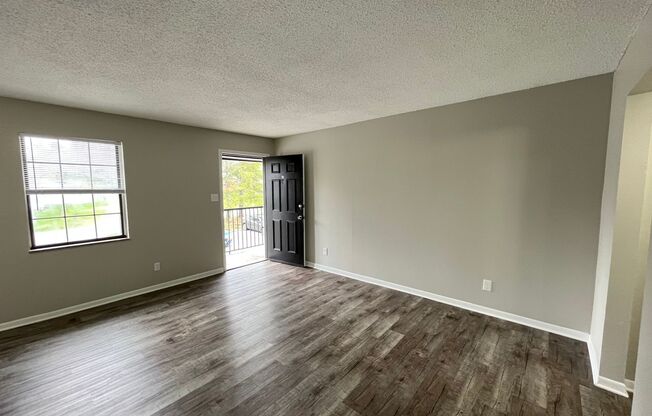 Stockton Apartments- Holly Berry Community 1 Bed/1 Bath