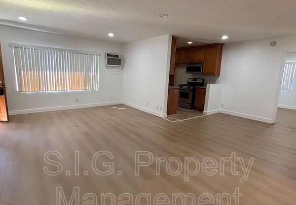 10212 TUJUNGA CYN BLVD