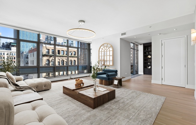 124 W 23 ST