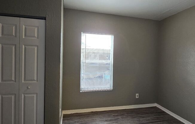 2 beds, 1 bath, $1,500