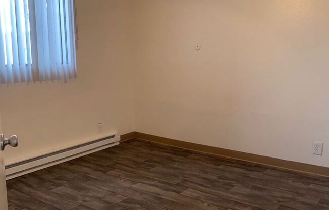2 beds, 1 bath, 950 sqft, $1,195, Unit 10A