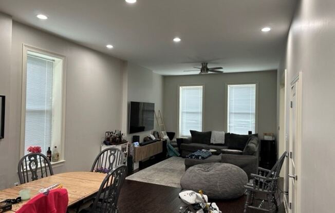 Sassafras 4459 Swan Ave