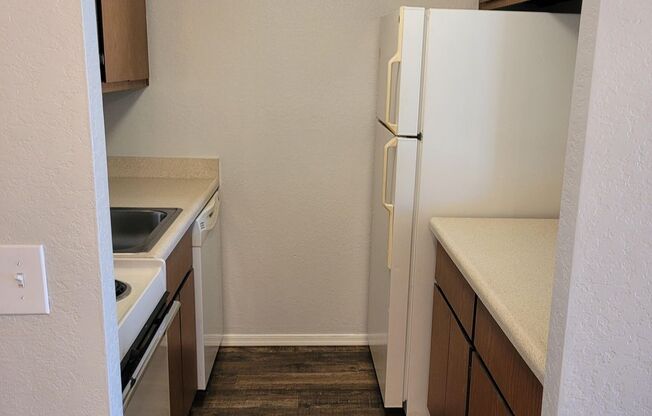 1 bed, 1 bath, 600 sqft, $799, Unit Unit 217