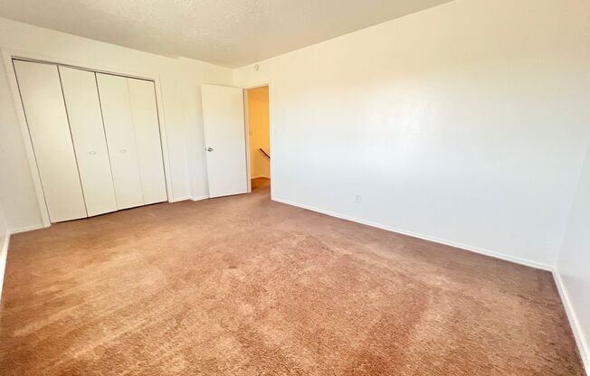 2 beds, 1.5 baths, 800 sqft, $1,085, Unit Unit 2