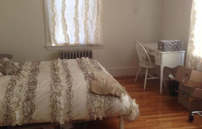 227 Freeman St #2B Brookline MA 02446
