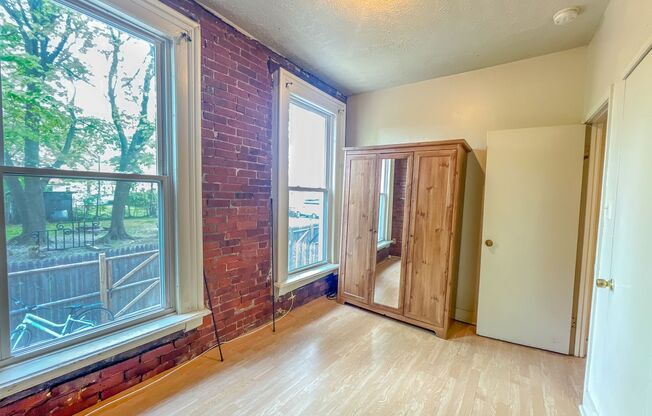 11-17 Clark Street