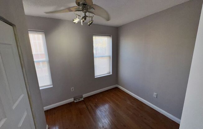 3 beds, 1 bath, $2,500