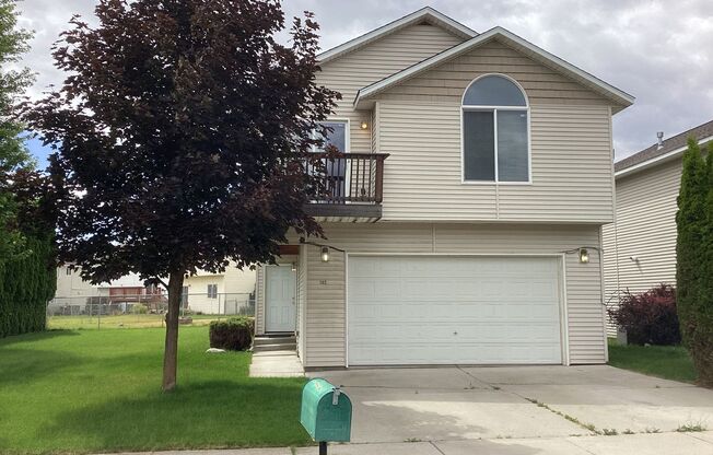 Four bed two bath single family house