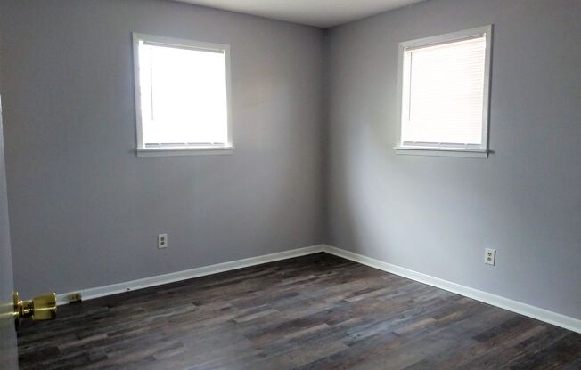 2 beds, 1 bath, $1,000