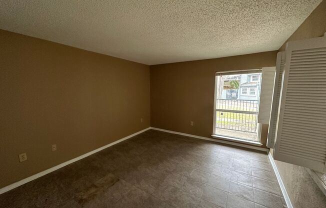 1 bed, 1 bath, $810, Unit APARTMENT 606