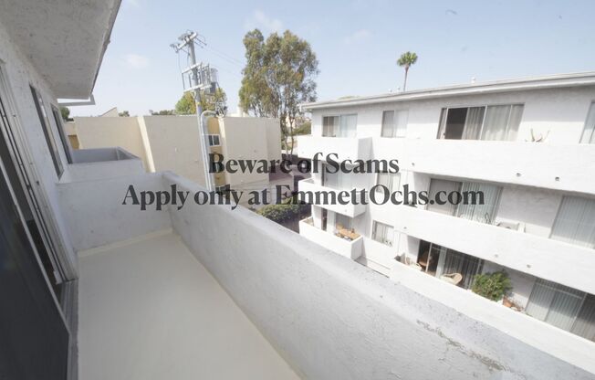 1 bed, 1 bath, $2,295, Unit 35-231