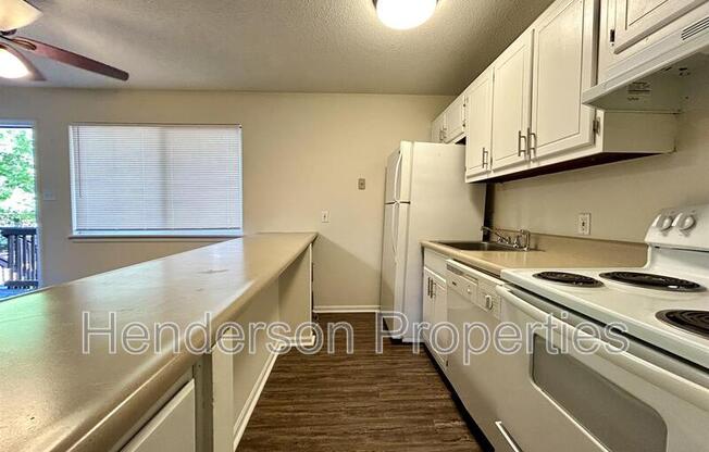 1418 Riverview Road
