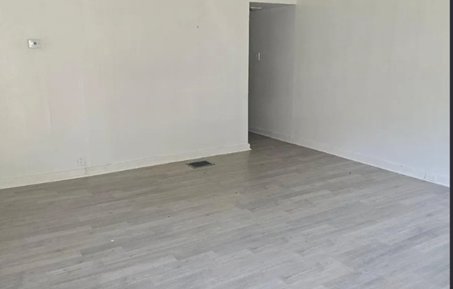 2 Bedroom, 2 Bathroom Home in Northside