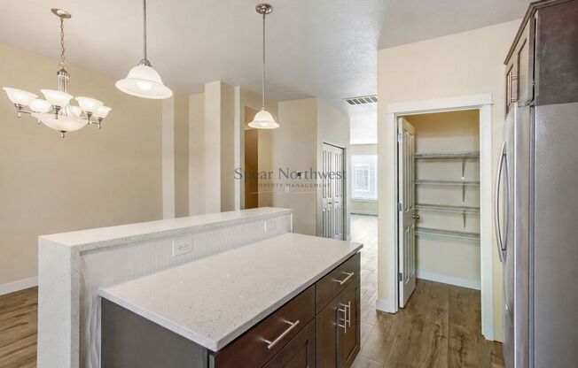 3 beds, 3.5 baths, $2,695