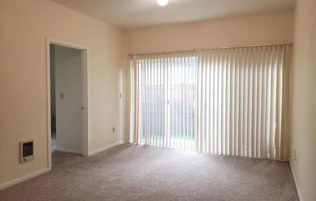 1 bed, 1 bath, $1,295, Unit 112