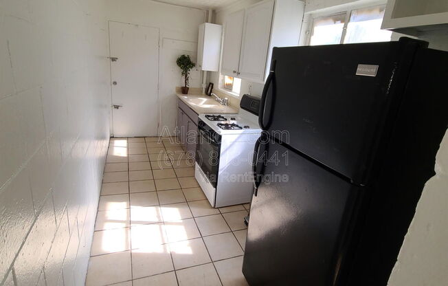 1178 GARIBALDI ST SW