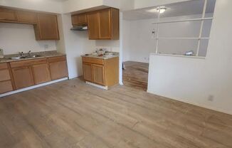 3 beds, 1 bath, $1,299