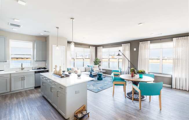 Open Floorplan Living & Dining