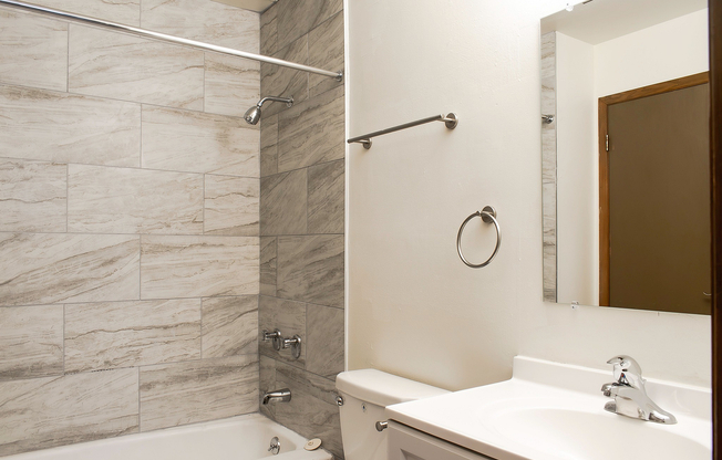 1 Bedroom - Renovated