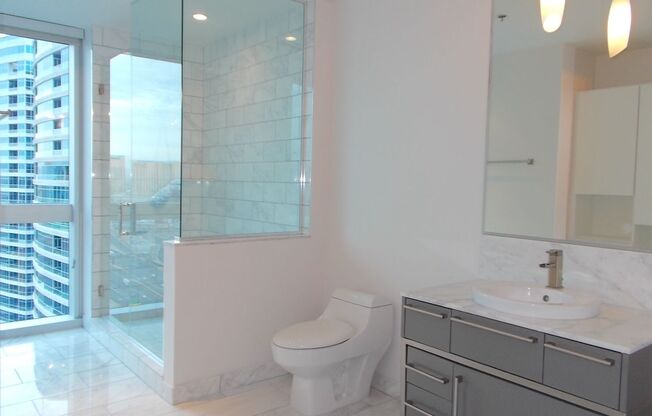 2 beds, 2 baths, $5,400, Unit UNIT 2909