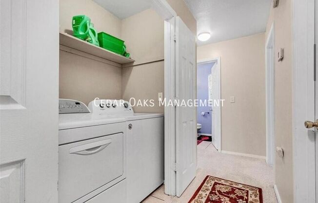 111 Bois D' Arc St