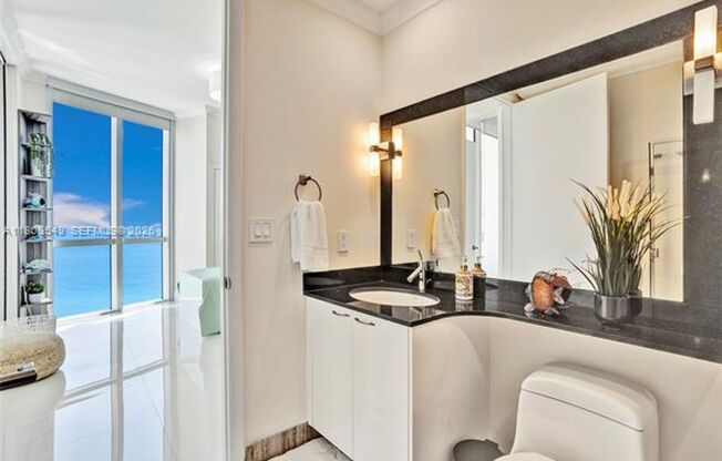 3 beds, 3.5 baths, $12,050, Unit # 1604