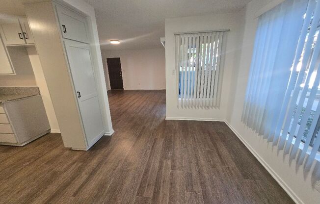 Live Oak St. Apartments