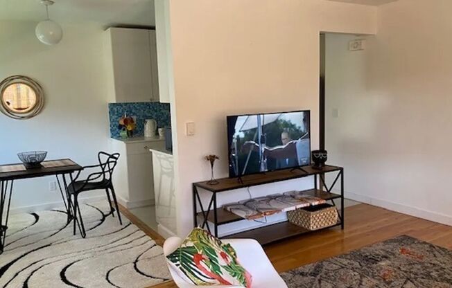 Palm Court - Located in the heart of Seattle