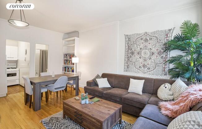 346 LEXINGTON AVE