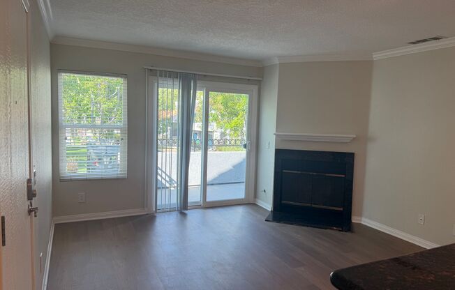 1 bed, 1 bath, 694 sqft, $2,360, Unit 310