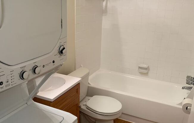 1 bed, 1 bath, 742 sqft, $1,775, Unit 5335 #1