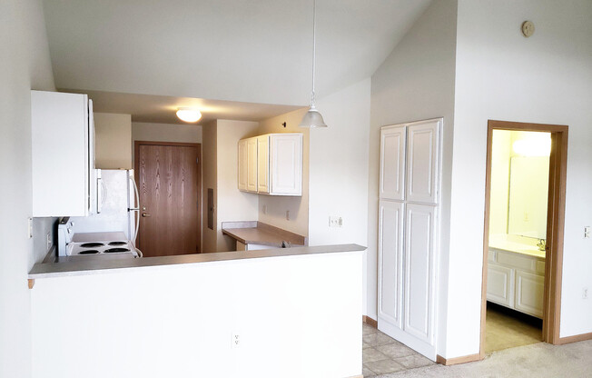 Studio, 1 bath, 502 sqft, $1,340, Unit 202-304