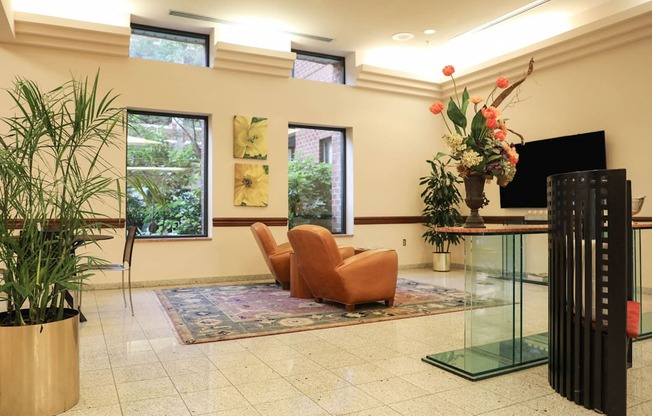 Lobby Lounge Area at Symphony Center Apartments, Maryland