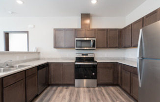 1 bed, 1 bath, 726 sqft, $1,325, Unit B-206