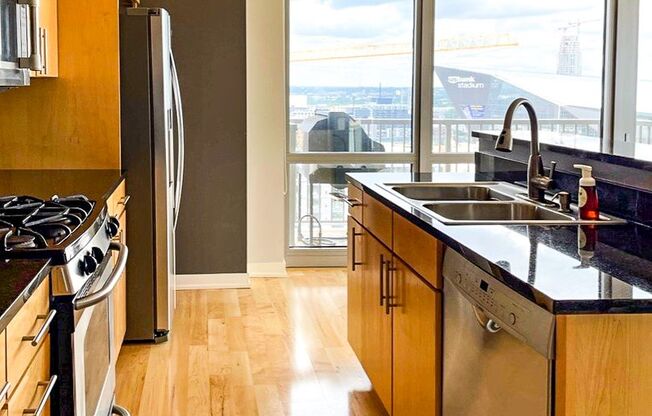 2 beds, 2 baths, $2,499, Unit 2105