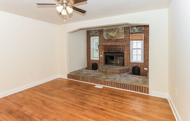 2696 Suwanee Ave - 4 BR and 2 BATH