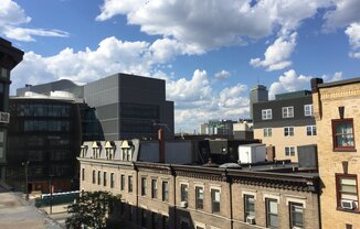 34 Cunard St
