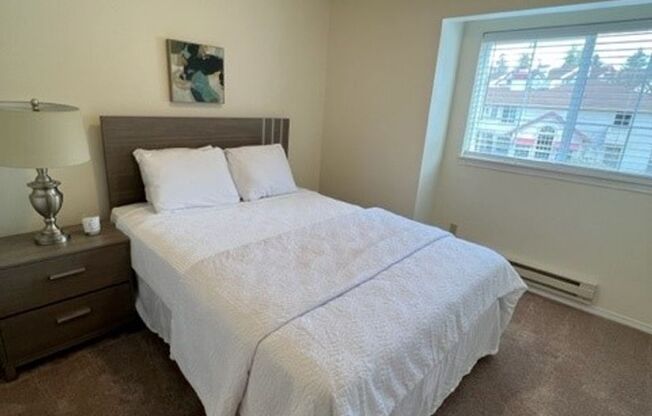 2 beds, 2 baths, 1,030 sqft, $1,735, Unit 811