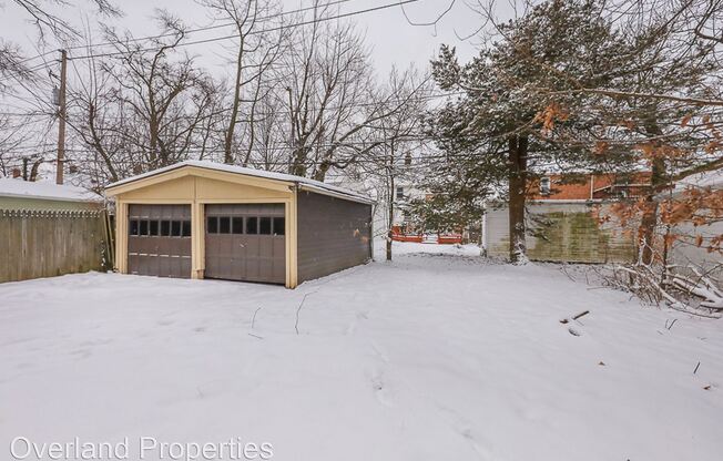 3828 E Antisdale Rd
