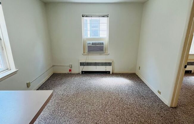 135 East Johnson Street