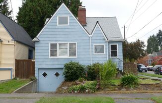 Beautiful 4 Bedroom, 1 Bathroom House Located in a Great Ballard Neighborhood