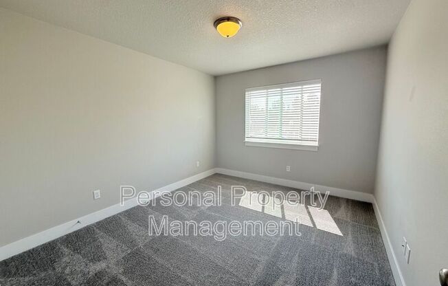1530 NW 29 PL