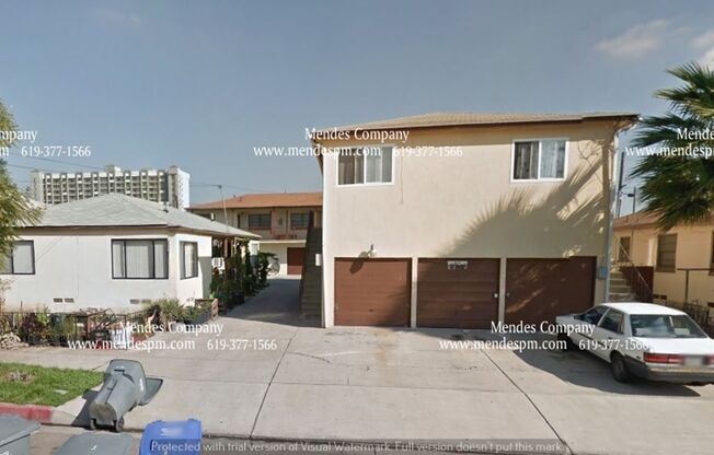 939 HOOVER AVE