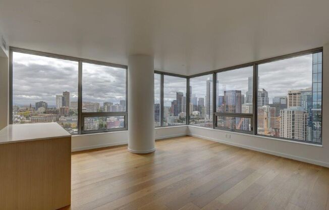 Nexus - 32 floors above  downtown Seattle sits this ultra-luxury unit!