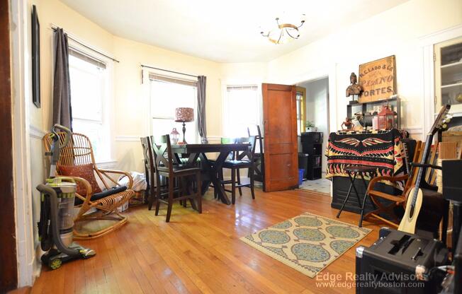 49 Parsons St # 2
