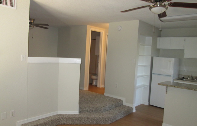 1 bed, 1 bath, 450 sqft, $1,025, Unit 101