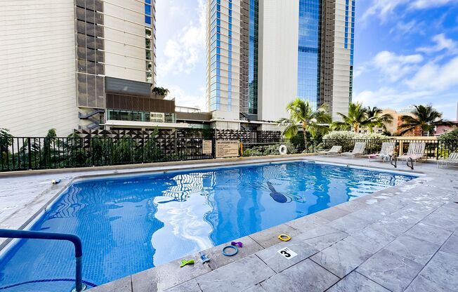 1 bed, 1 bath, $2,750