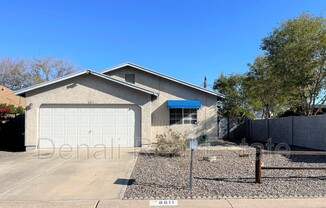 8811 N 5 ST