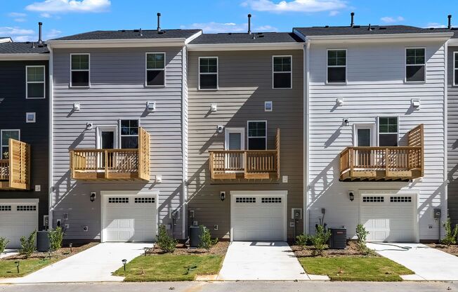 Brand New 3bd/3.5 ba Townhome for rent @ Rosedale in Wake Forest