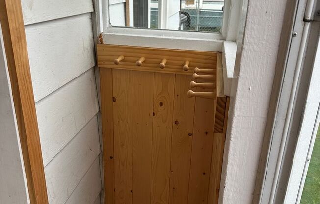 6 month or 18 month lease offered for remodeled house